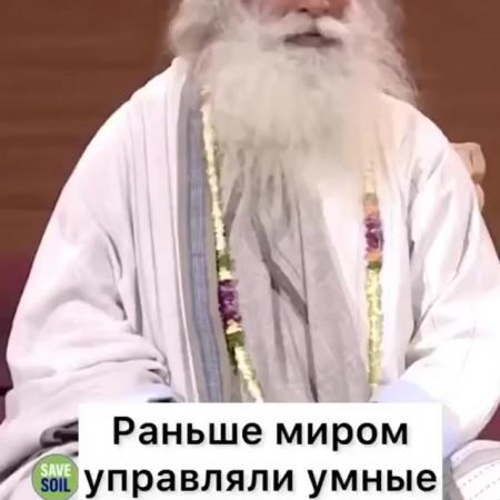 жванецкий цитаты. раньше миром управляли умные это было жестоко михаил жванецкий. раньше миром управляли умные. жванецкий о патриотизме. жванецкий михаил цитаты и афоризмы.